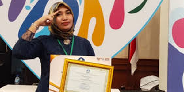 Jerry Puspitasari, Guru Nyentrik Guru Inspiratif 2022 (16 Jan 2024)